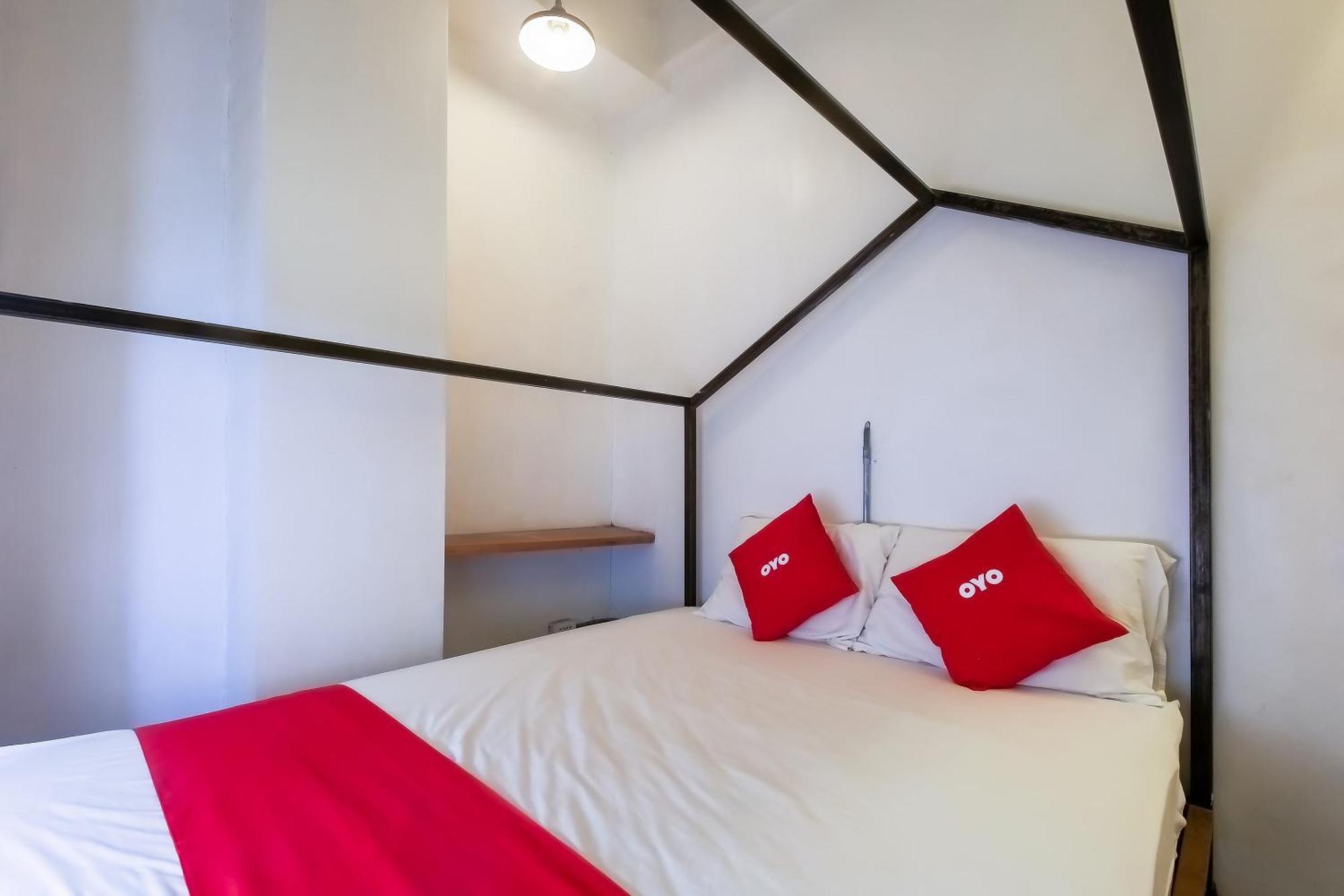 Spot On Junction Hostel 마카티 외부 사진