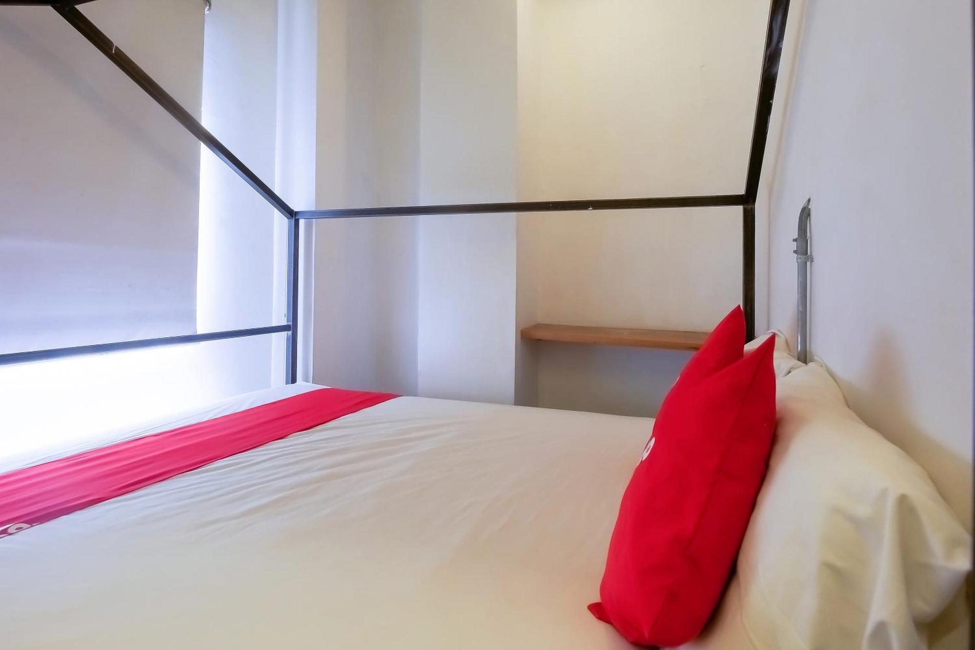 Spot On Junction Hostel 마카티 외부 사진