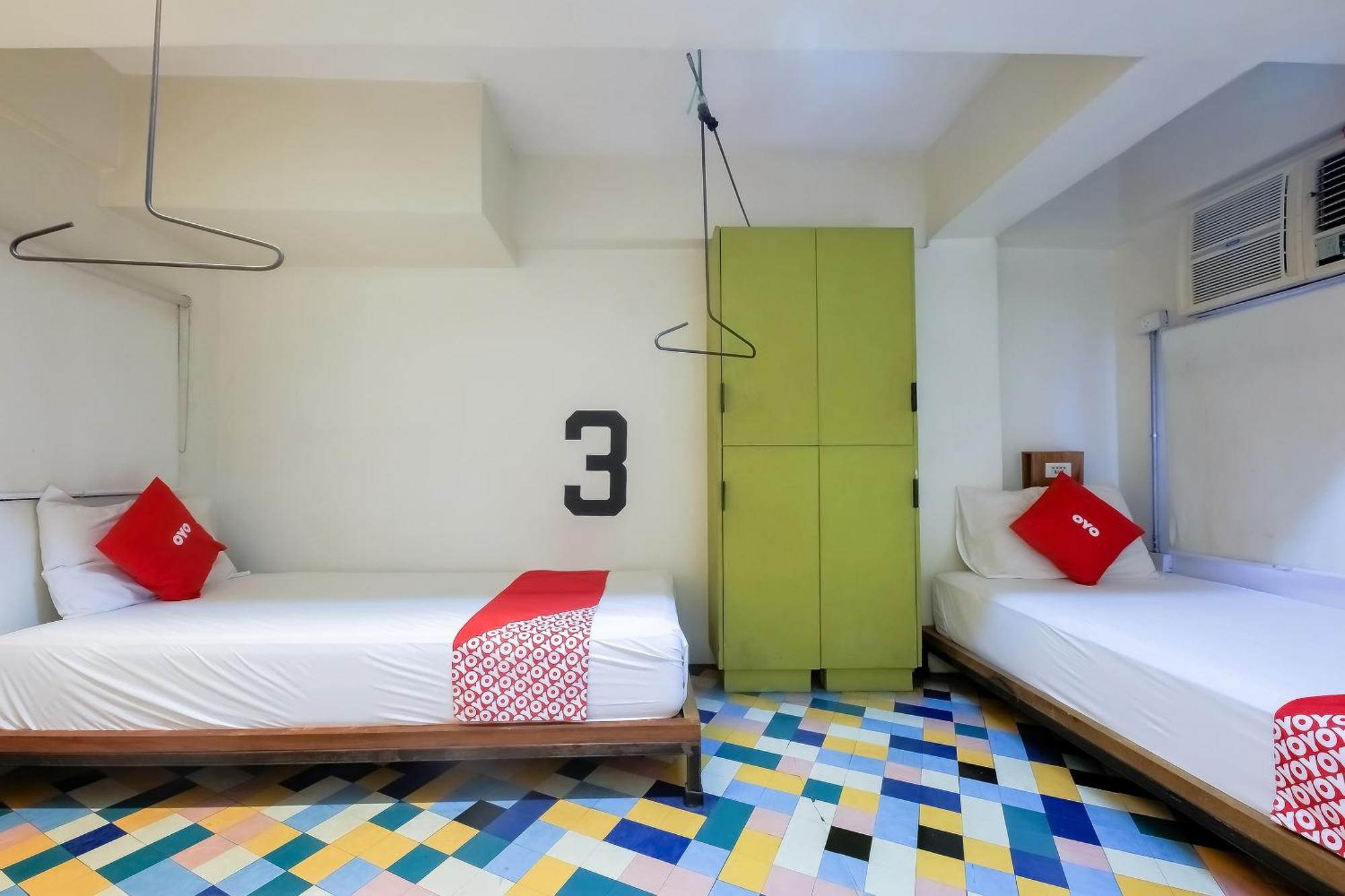 Spot On Junction Hostel 마카티 외부 사진