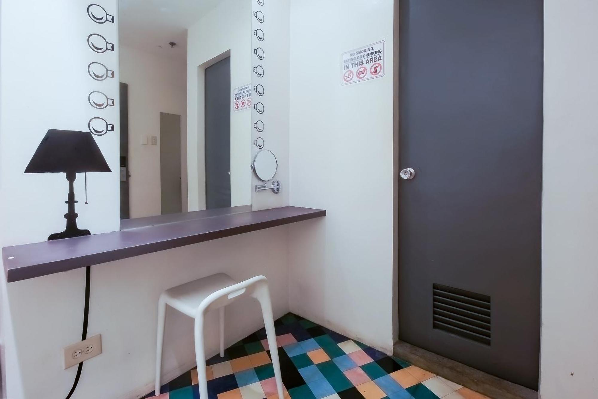 Spot On Junction Hostel 마카티 외부 사진