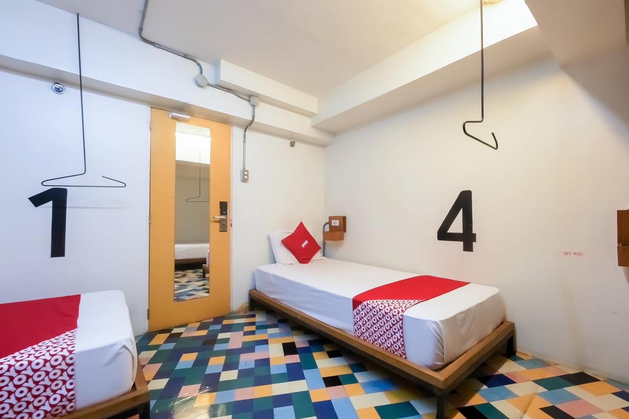 Spot On Junction Hostel 마카티 외부 사진