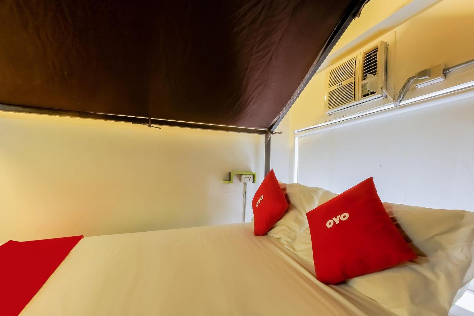 Spot On Junction Hostel 마카티 외부 사진