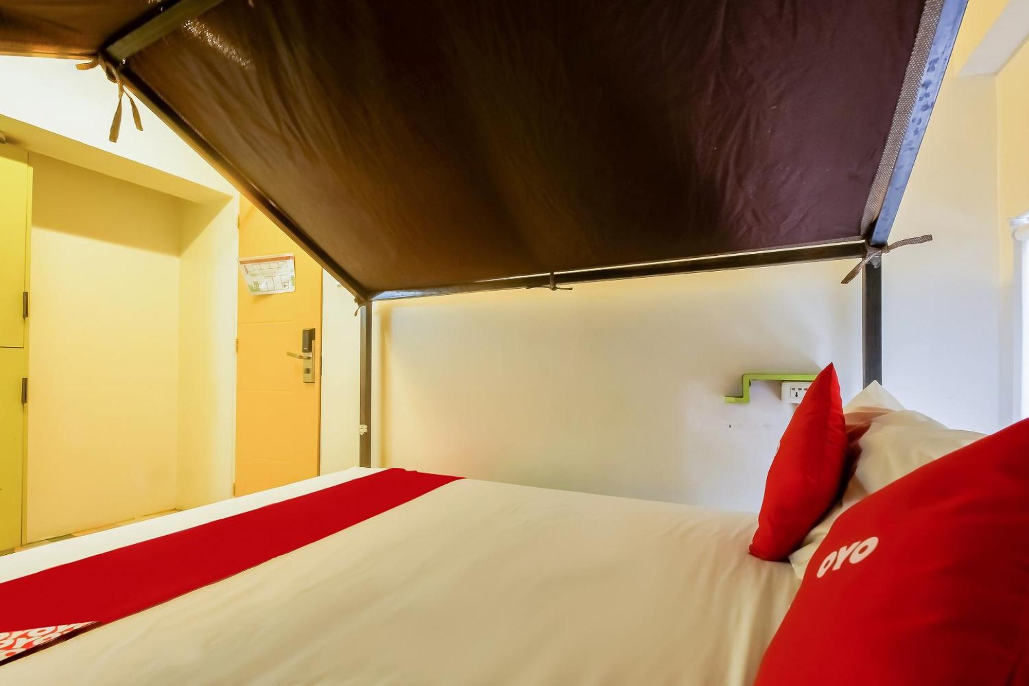 Spot On Junction Hostel 마카티 외부 사진