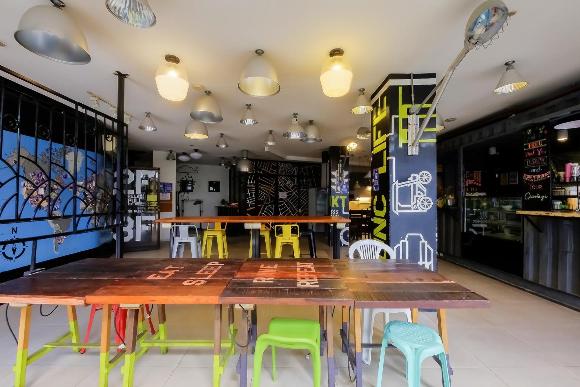 Spot On Junction Hostel 마카티 외부 사진